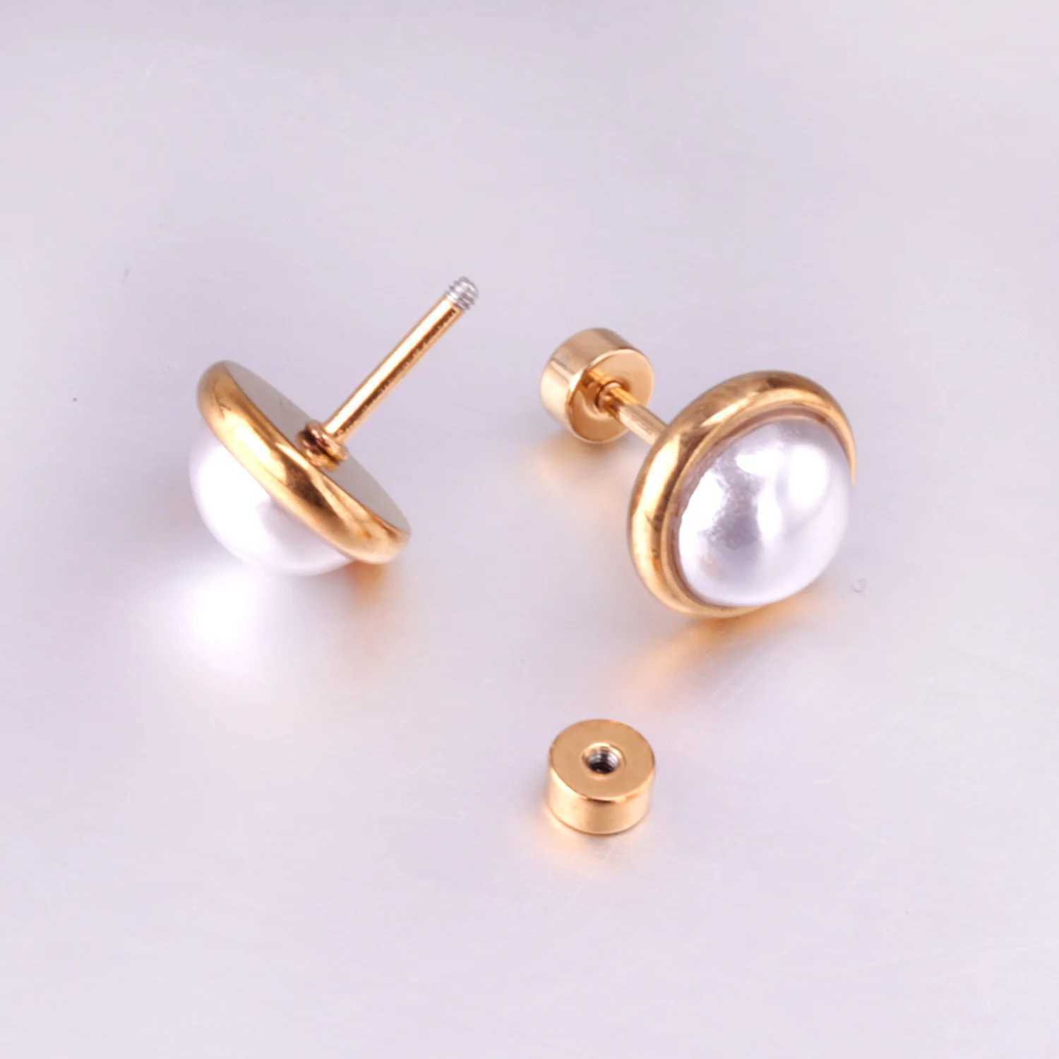 Luxury Tren imitation pearl earrings womens stainless steel screw back stud earrings geometric wedding jewelry gifts W241023