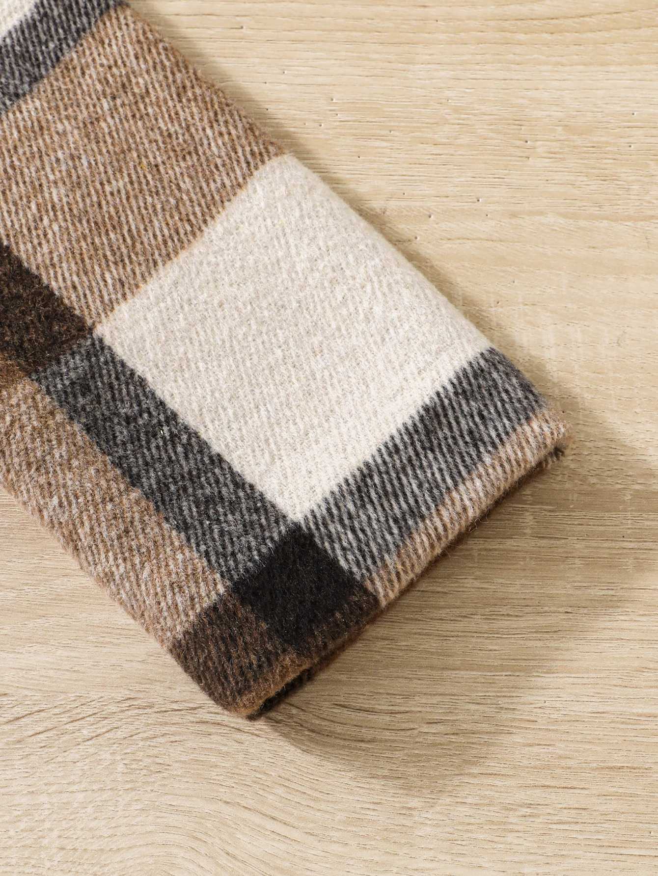 Autumn and Winter Childrens Girls Fashion Collar Plain Button Long Sleeve Patch Tips and Cashmere Warm Wool Coat W241023