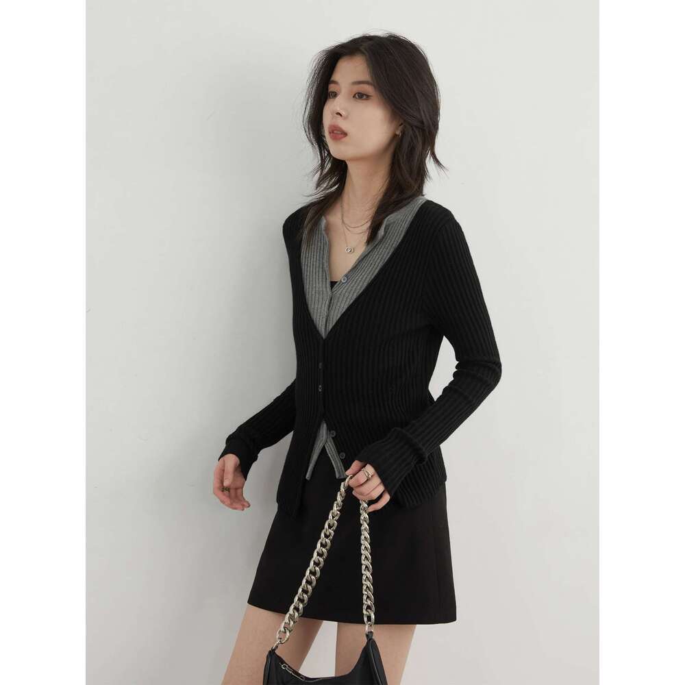 CHIC VEN Women's Sweaters New Retro V-Neck Contrast Color Slim Fit Long Sleeved Knitted Jumpers Female Top Autumn Winter 2024