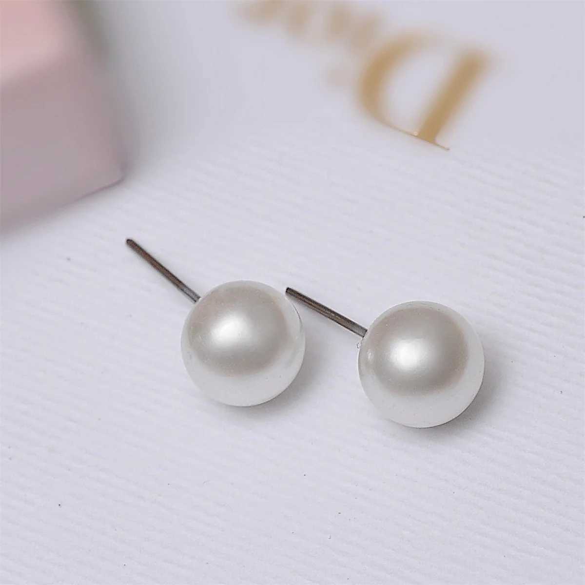 12 pairs of simple and stylish imitation pearl earrings set suitable for women white black pearl earrings wedding jewelry W241023