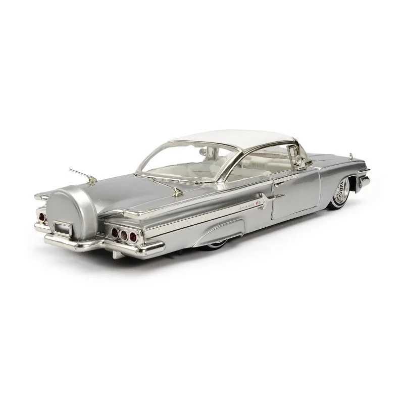 1 24 1960 Chevrolet IMPALA Retro Classic Car Simulation Die Casting Metal Alloy Model Car Chevrolet Childrens Toy Gift Series J139 X241024