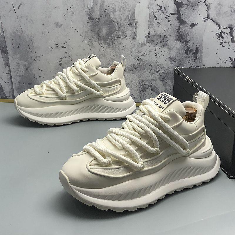 Men's trendy thick soles, new breathable and versatile men's height increasing dad shoes, casual solid color sports shoes