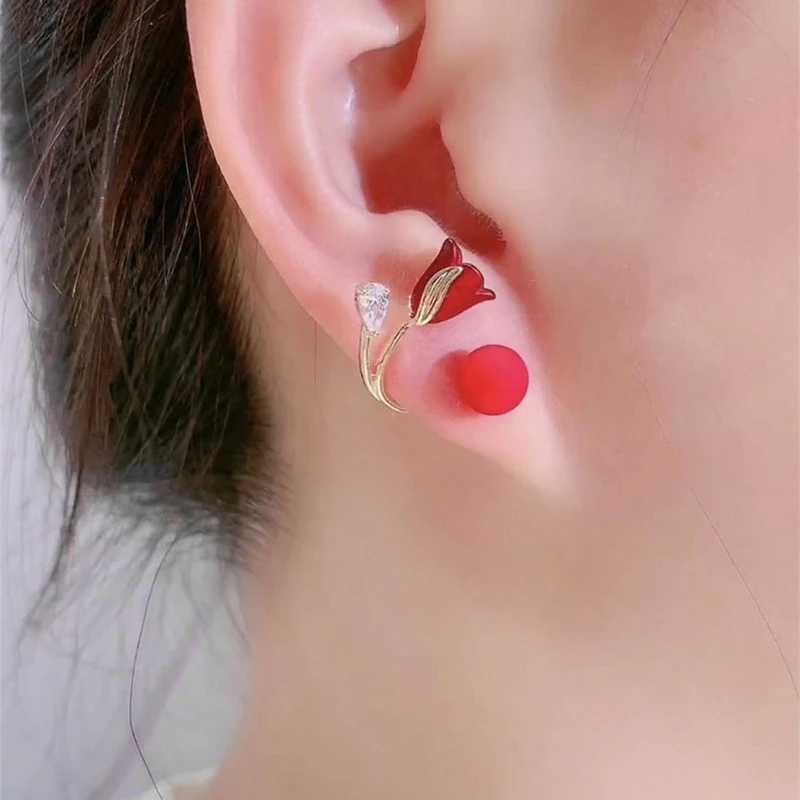 Korean Imitation Pearl Flower Earrings Fashion Crystal Zircon Red Rose Stud Earring for Woman Party Jewelry Christmas GiftX241023