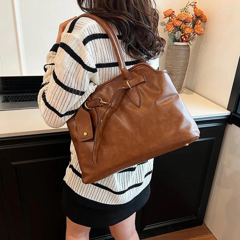 Free Shipping Totes Brand Designer Brown Bag Bury Leather Handbag For Women Vintage Large Capacity Tote Crossbag