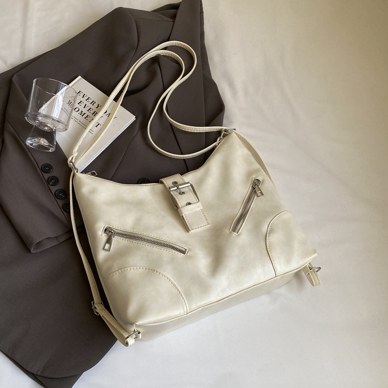 Designer Bag Luxury Bag New Fashionable Texture Single Shoulder Commuter Large Capacity Backpack Casual Shoulder Bag Tote Free Shipping