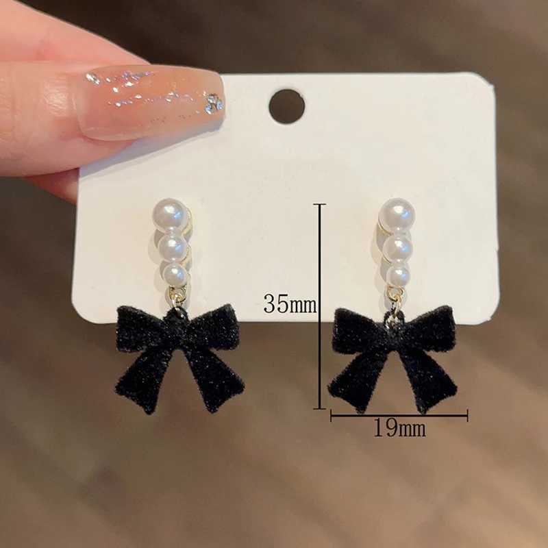 Red and black bow earrings suitable for women simulated pearl cloth bow earrings jewelry earrings exquisite gifts W241023