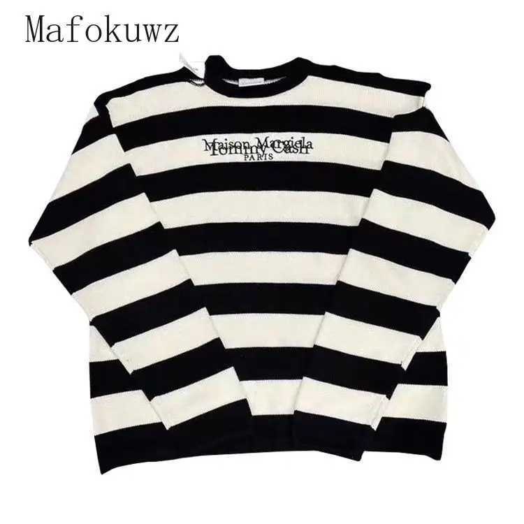 Autumn Winter O-neck Black White Striped Embroidered Sweaters Couples Loose Casual High Street Sweater Pullovers Male Clothes LX241024