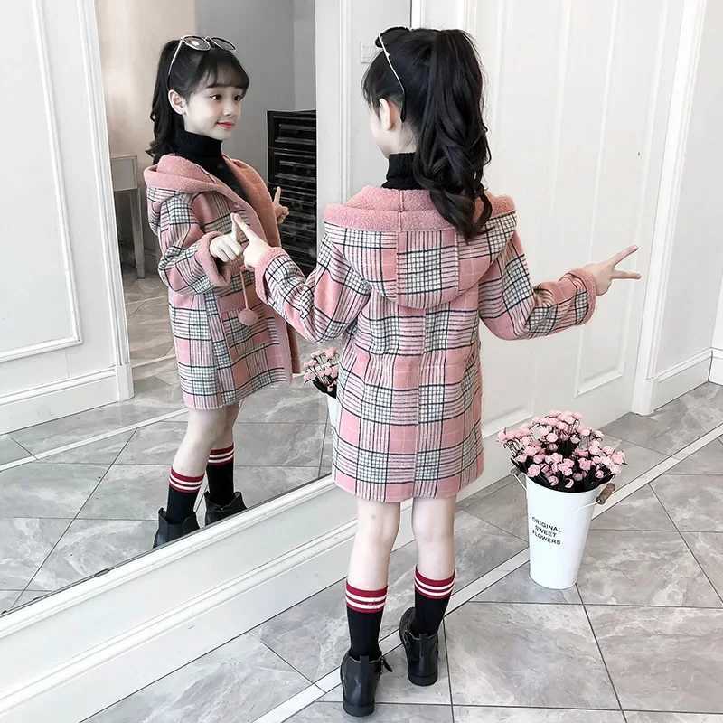 Fashion design for autumn and winter Parka girls furry clothes long wool jackets childrens jackets with grid pattern filling warm clothes W241023