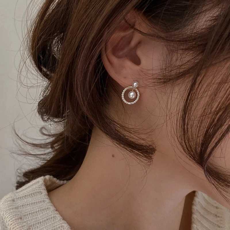 Vintage Fashion Geometric Round Zircon Pearl Earrings for Women Simple Small Cute Stud Earring Korean Jewelry 2022 New FashionX241023