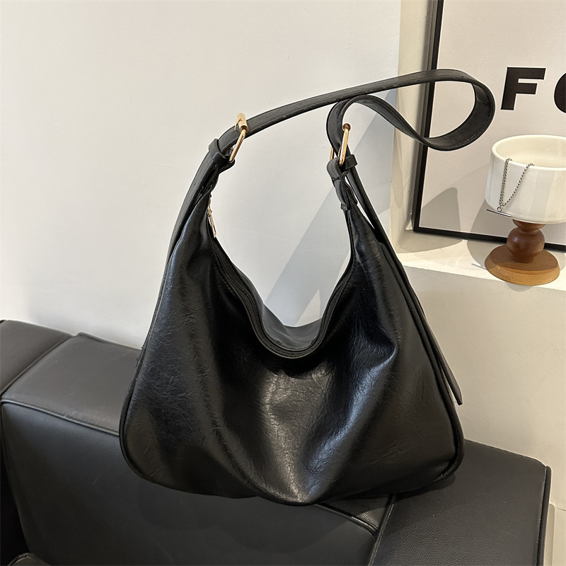 2025 Designer Style New 3 2024 Women's Simple Handheld Casual Fashion Single Shoulder Tote Bag free shipping