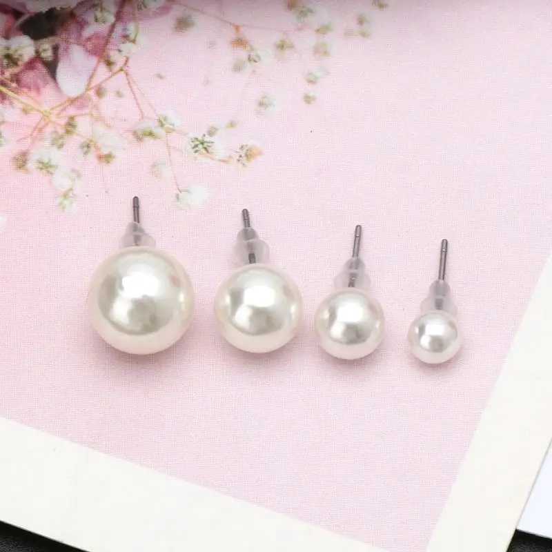 Shiny simulated pearl earrings with 12 pairs of round earrings used for party street photography W241023