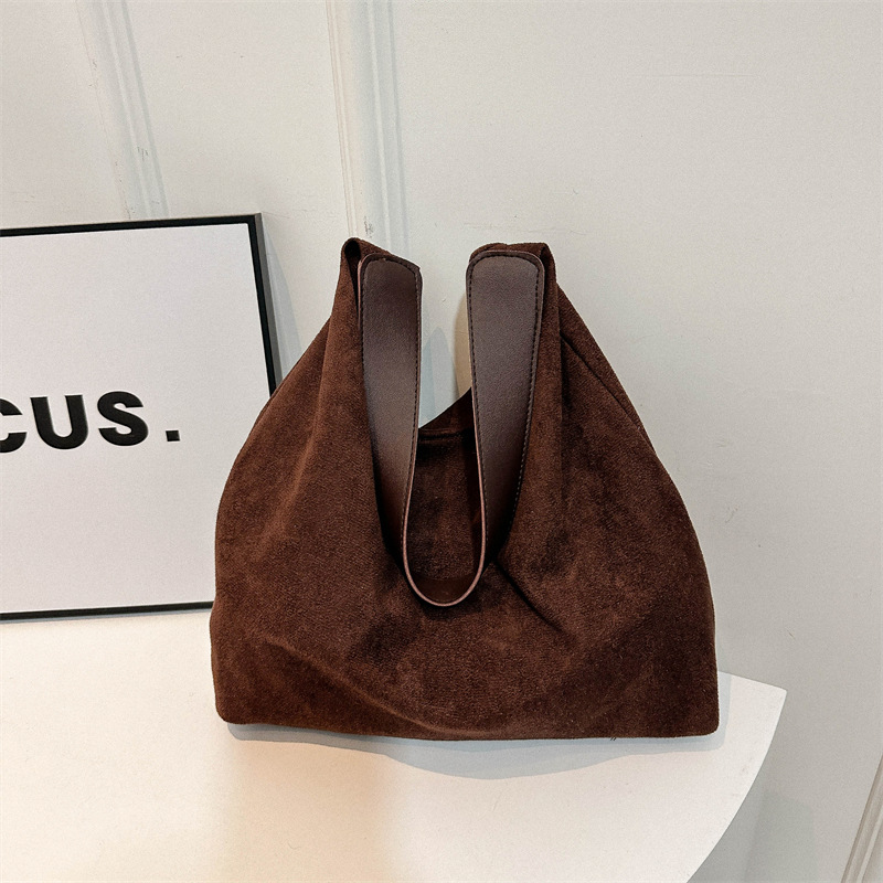 2025 Designer Student Large 3 Class Capacity Tote 2024 New Fashionable Simple Shoulder Casual Underarm Bag free shipping