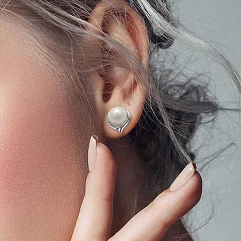 Huitan Chic Imitation Pearl Stud Earrings for Women Trendy Elegant Wedding Party Jewelry Simple Stylish Ear Accessory Lady GiftX241023