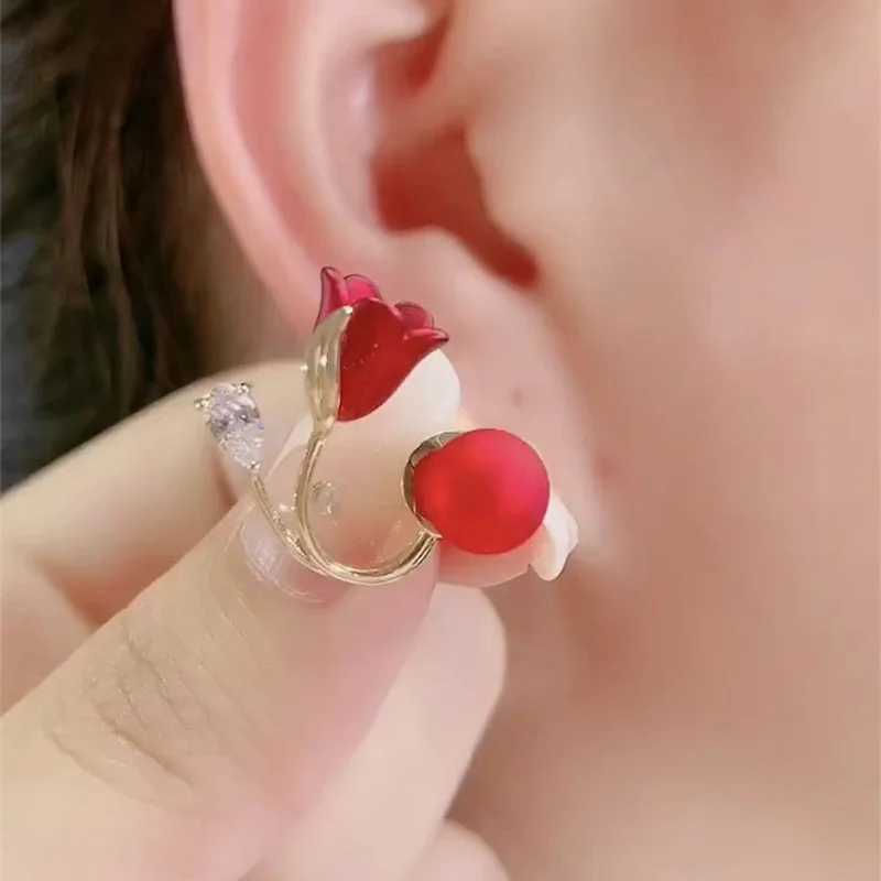 Korean Imitation Pearl Flower Earrings Fashion Crystal Zircon Red Rose Stud Earring for Woman Party Jewelry Christmas GiftX241023