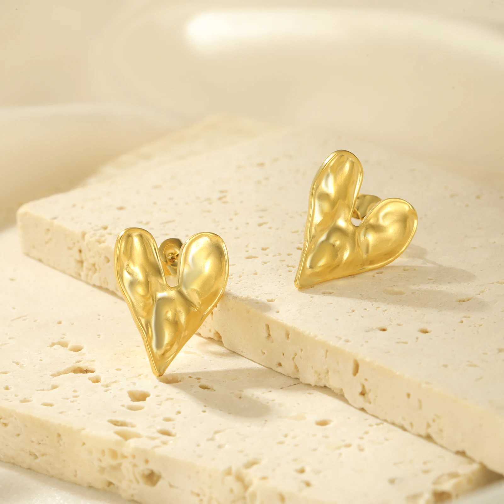 Teamer Fashion Uneven Heart Stud Earrings Stainless Steel Gold Color Earrings for Women Birthday Jewelry Romantic Couple GiftX241023