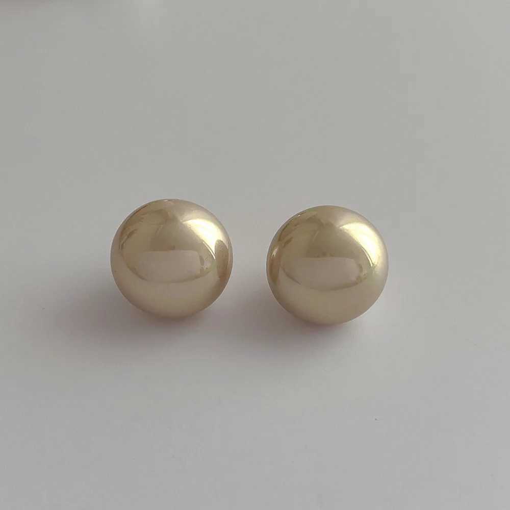 French Retro Elegant Round Grey Pearl Stud Earrings For Women Student Fashion Cute Jewelry Girl Party GiftsX241023