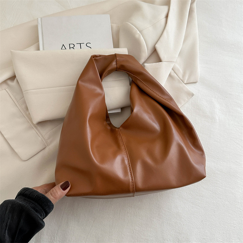 2025 Designer new 3 for 2024 girls handbag casual niche design personalized pleated bucket bag free shipping