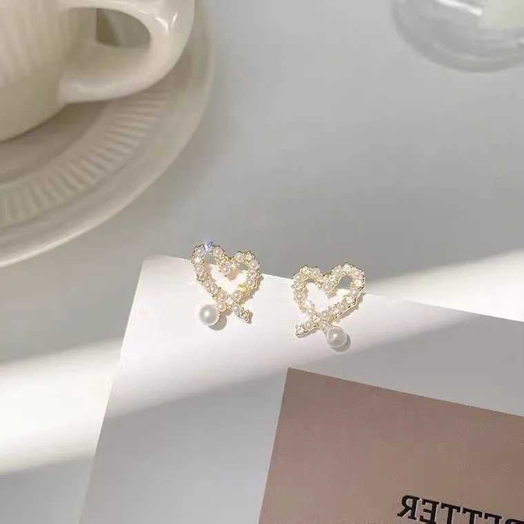 Cute Crystal Pearl Love Heart Stud Earrings For Women 2022 Korean Fashion Jewelry Wholesale Wedding Earring Boucle Oreille FemmeX241023
