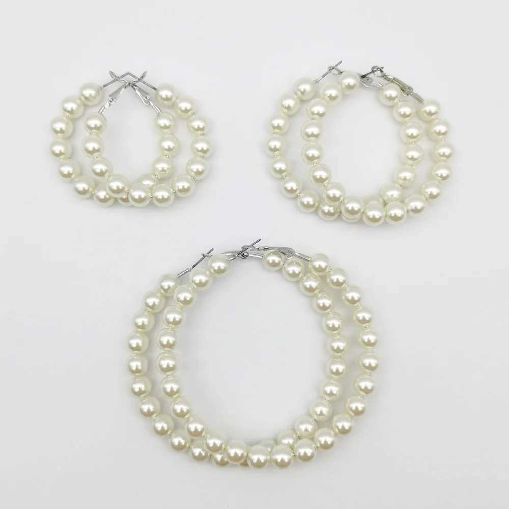Womens elegant white pearl round ring earrings oversized pearl geometric earrings fashionable jewelry W241023