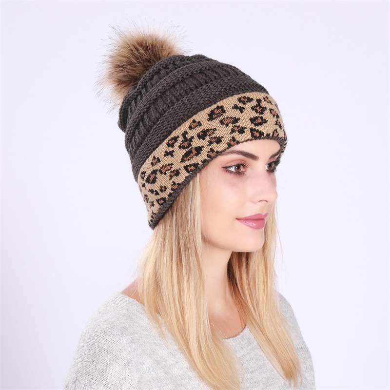 Free shipping Beanie/Skull Caps Winter Beanie Knitted Hats Sports Teams Baseball Football Basketball Beanies Caps Women Men Top Caps W-32