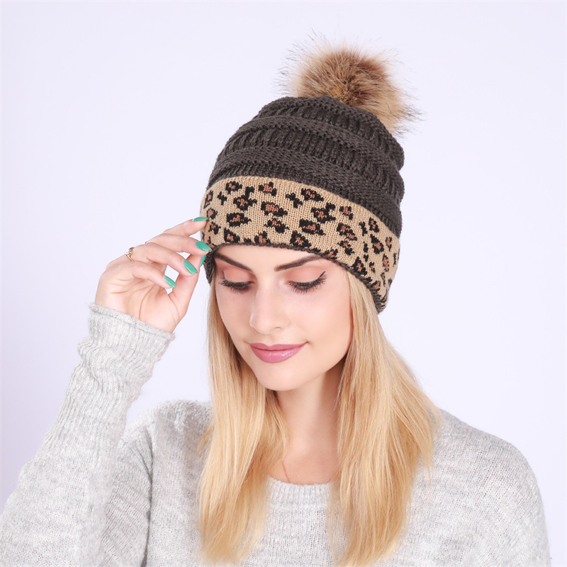 Free shipping Beanie/Skull Caps Winter Beanie Knitted Hats Sports Teams Baseball Football Basketball Beanies Caps Women Men Top Caps W-32