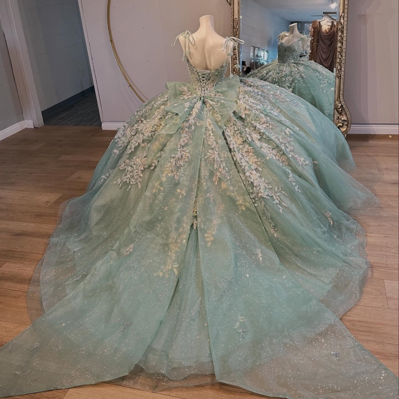Mint Green Shiny Quinceanera Dresses Ball Gown Applique Lace Beads Bow Tulle Lace-Up Backless Party Princess Sweet 16 Dress Vestidos De 15 Anos