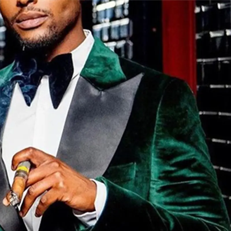 Men's Velvet Casual Blazer for Christmas Party Men Suit Jacket Tailored Fit Single Breasted Two-buttons Green Blazer 2025