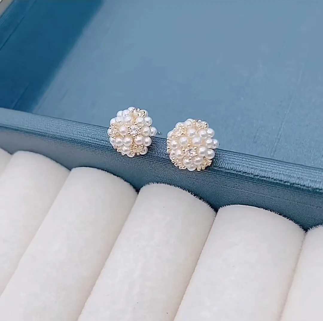 Elegant mini pearl ball stud earrings suitable for womens fashionable crystal imitation pearl earrings party cute jewelry girl gifts W241023