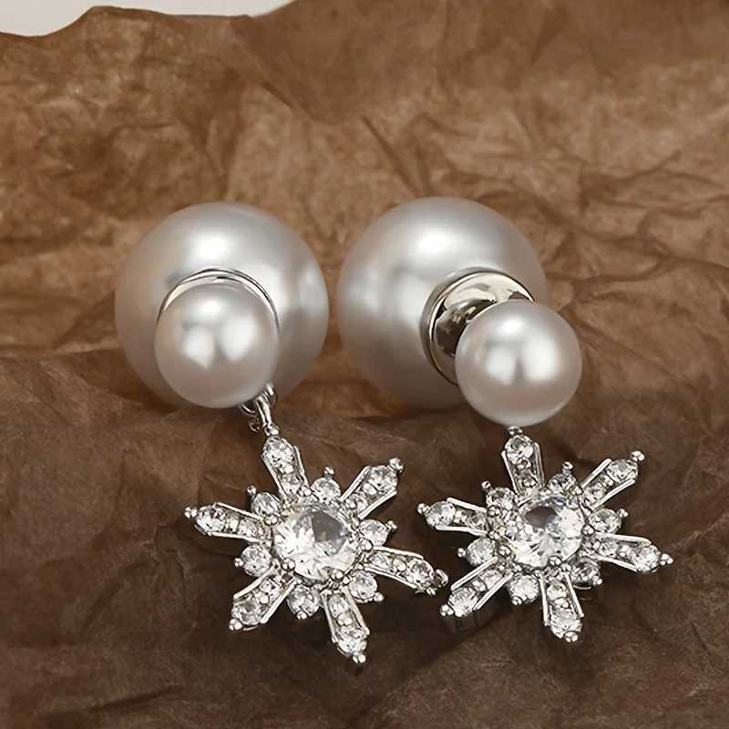 1 pair of snowflake pendant imitation pearl earrings fashionable simple luxurious and versatile earrings suitable for parties W241023