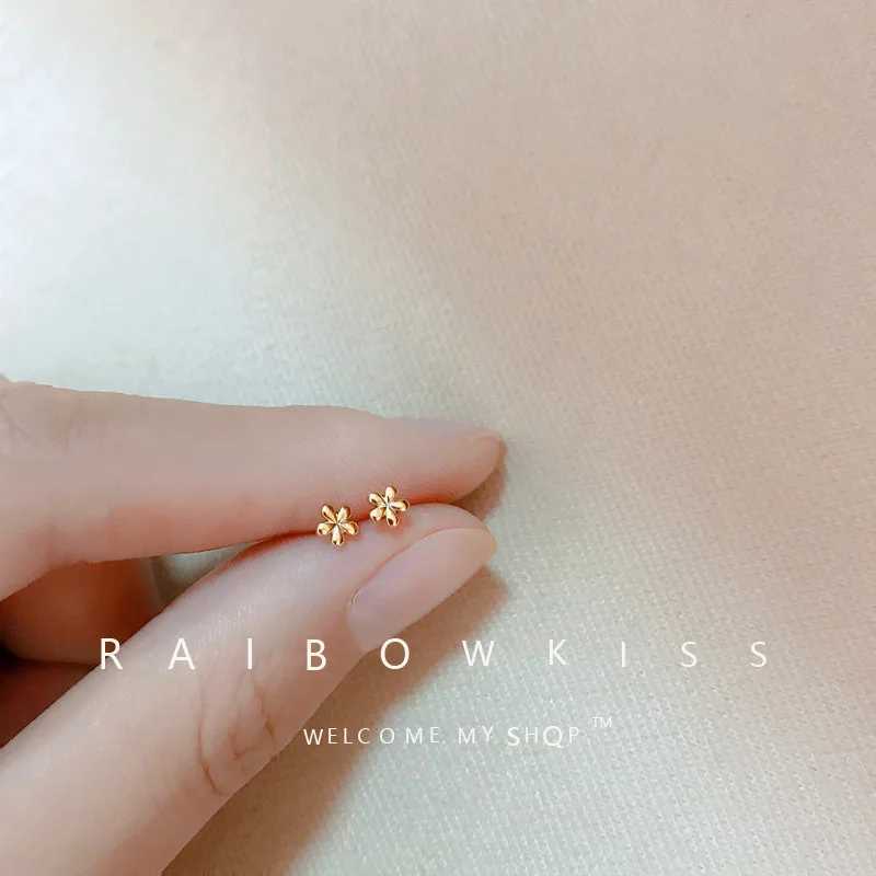Metal Gold Color Multiple Styles Small Stud Earrings for Women Korean Jewelry Fashion Daily Wear Teen Earrings Jewelry GiftX241023