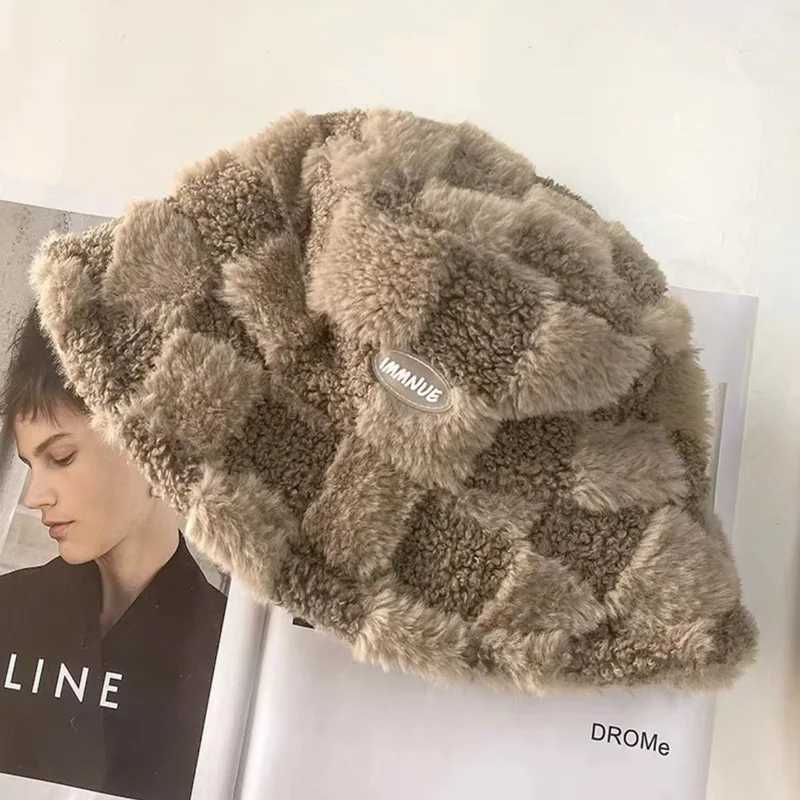 Cashmere plaid fisherman hat thick and warm windproof basin hat with a small bucket hat on the face X241023