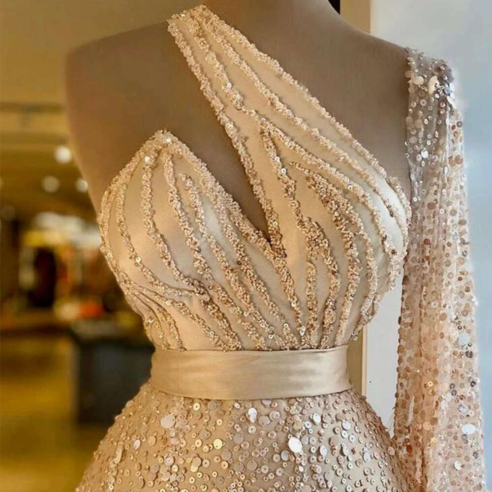 Elegant Mermaid Prom Dresses One Shoulder Sequins Shiny Feathers Women Evening Party Pageant Gowns Plus Size Custom Made