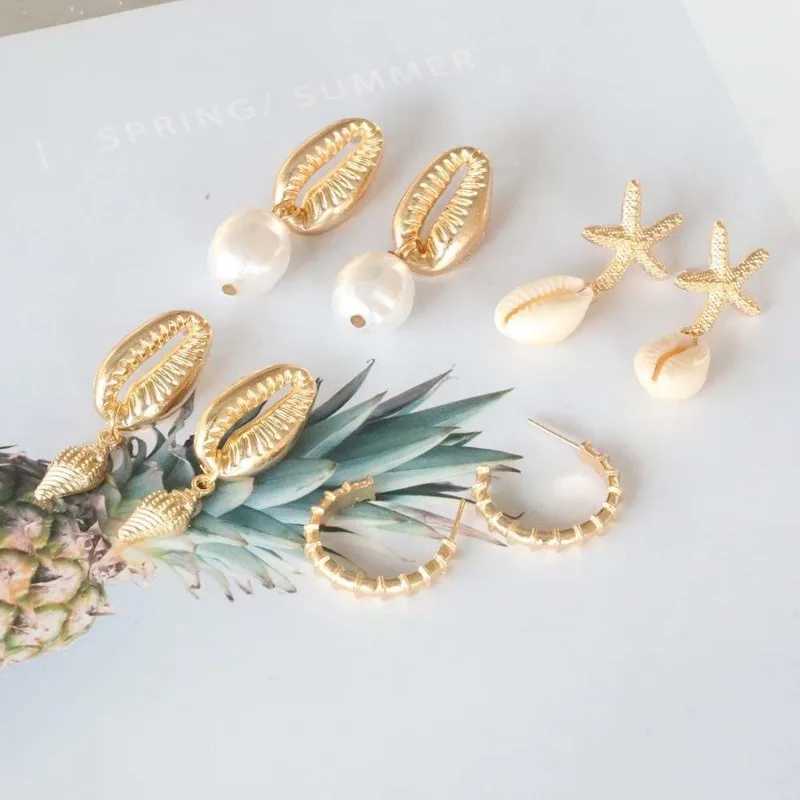 4 pairs of Bohemian shell starfish pendant earrings set for womens summer beach pearl conch pendant geometric earrings for girls fashion jewelry W2410