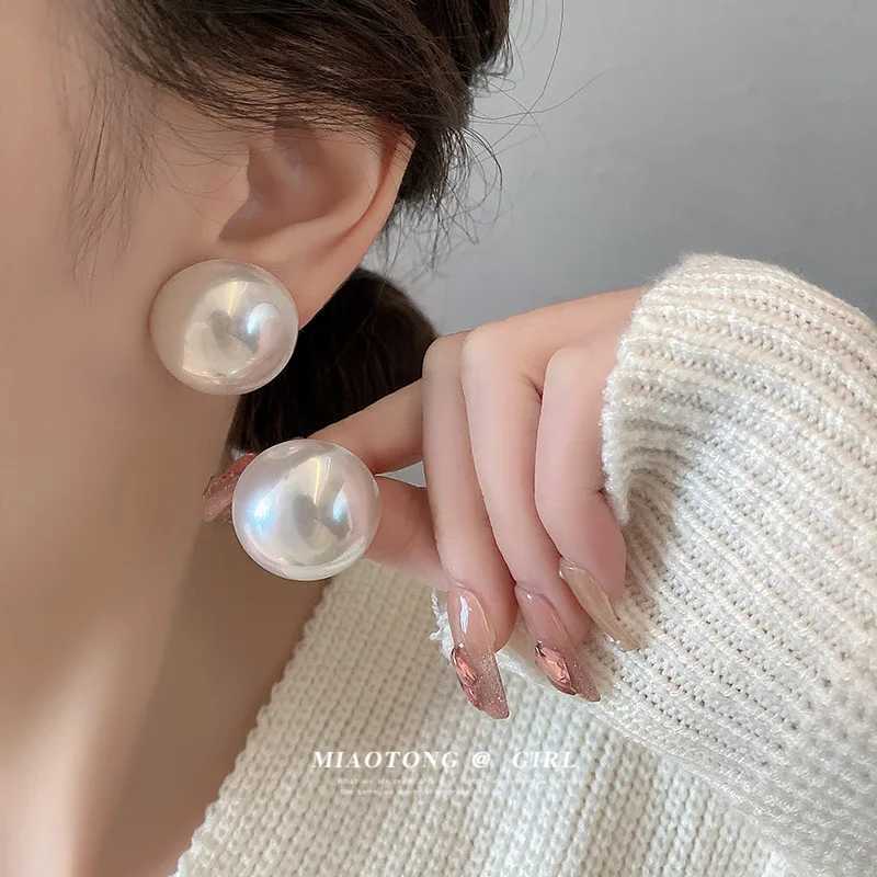 Big Simulated Pearl Earrings Temperament Simple White Statement Earrings For Women Korean Earrings Jewelry GiftX241023