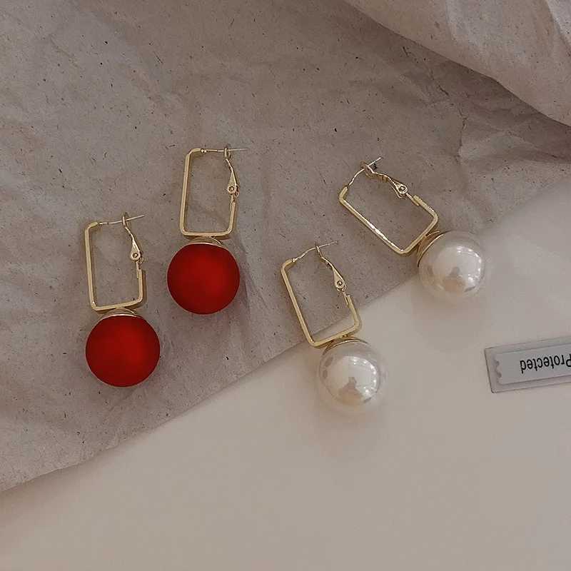 2021 Fashion New Earrings Geometric Hollow Square Pearl Earrings Personality Wild Net Red Acrylic Earrings Womens ClothingX241023