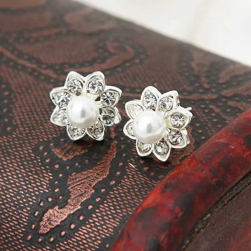 Full Crystal Pearl Water Droplets Stud Earrings for Women Wedding Jewelry Boucles doreilles Pendientes Valentines Day GiftX241023