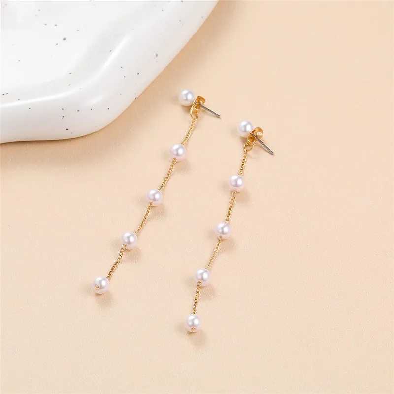 Mole 2024 New Fashion Long Pendant Heart Pearl Earrings Sweet Elegant Temperature Womens Pendant Earrings Jewelry Gifts W241023