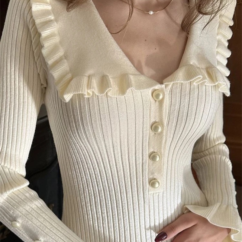 TARUXY High Waist Ruffled Maxi Dresses For Women Autumn Winter Knitted Slim Long Dress Vintage Woman Retro Elegant 241007