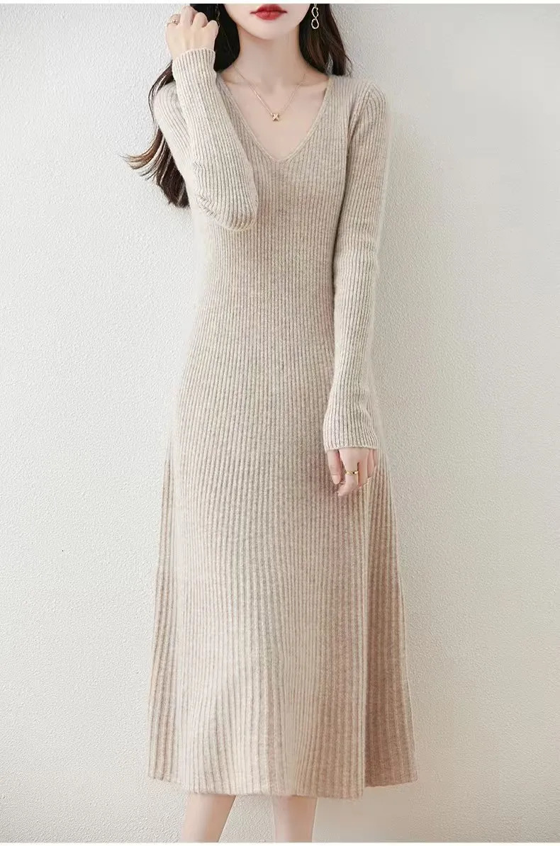 Warm V-neck pure wool knitted dress tight fitting in autumn and winter suitable for hip hugging skirt long cashmere sweater bottom skirt 241024