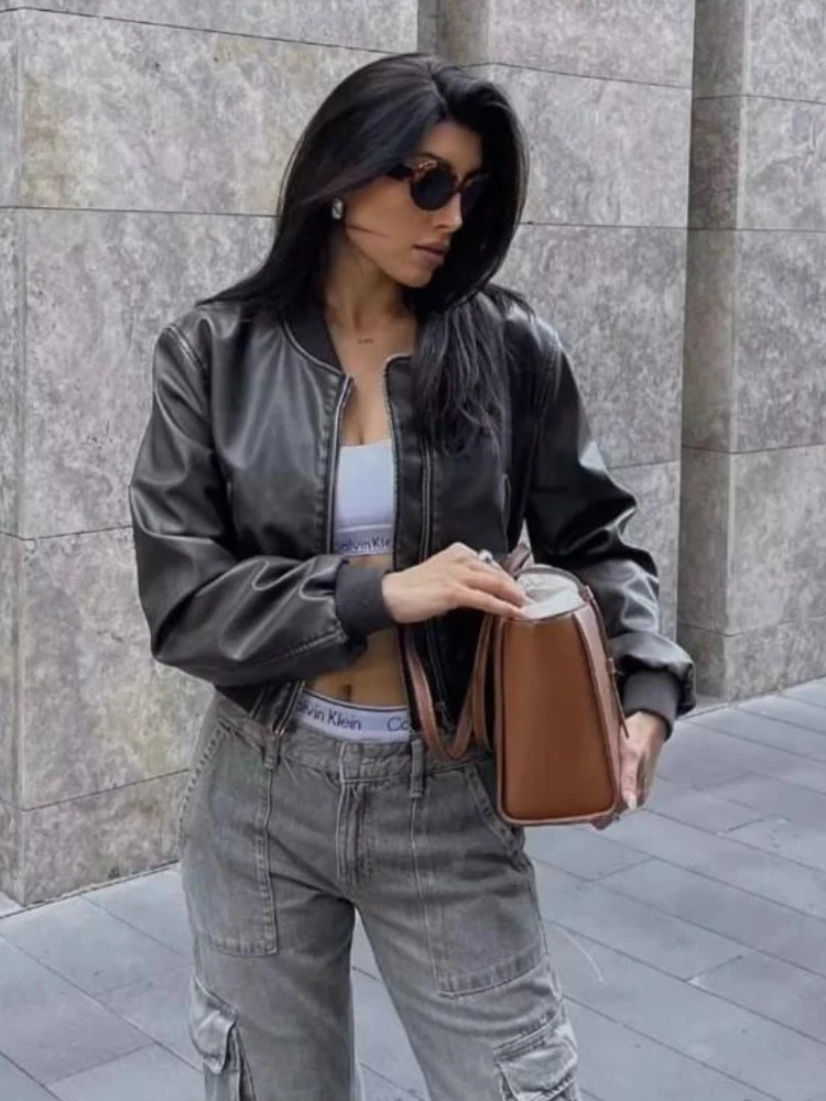 ZBZA Women's PU Leather Jacket Coat Solid Long Sleeves Crew Neck Zipper Pocket Bomber Short Outerwear Fall Winter New Female Top