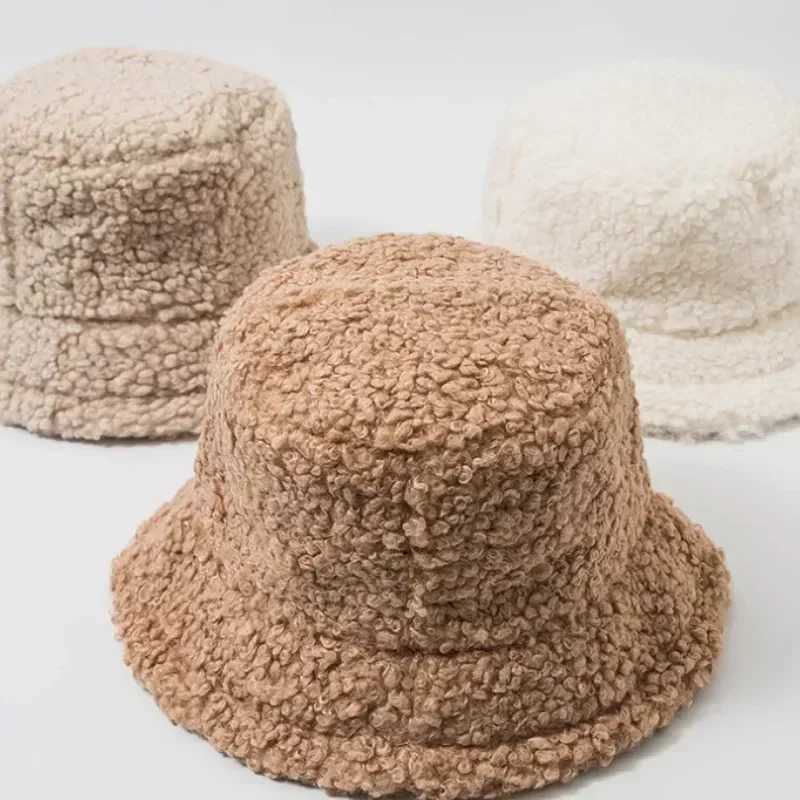 Smooth plush sheepskin hat solid color lace fashion sheepskin hat womens casual warm fisherman hat X241023