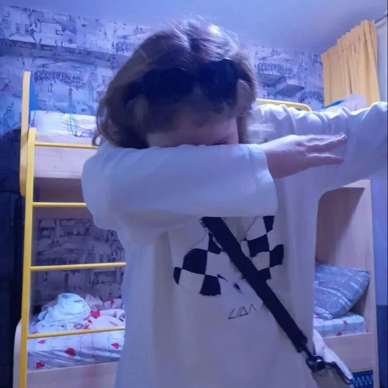 Y2K Lida long sleeved plain striped pattern T-shirt for men Emo Harajuku retro gothic unisex oversized decal 241024