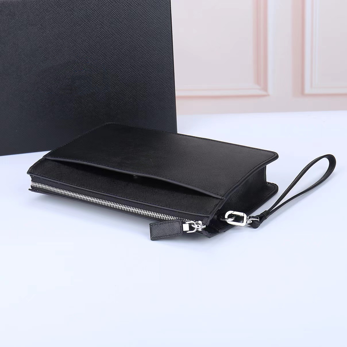 Designer Satchel bags briefcase shoulder bag for men Clutch Toiletry bag purse genuine leather messenger bag designer phone purse fashion shoulder bag
