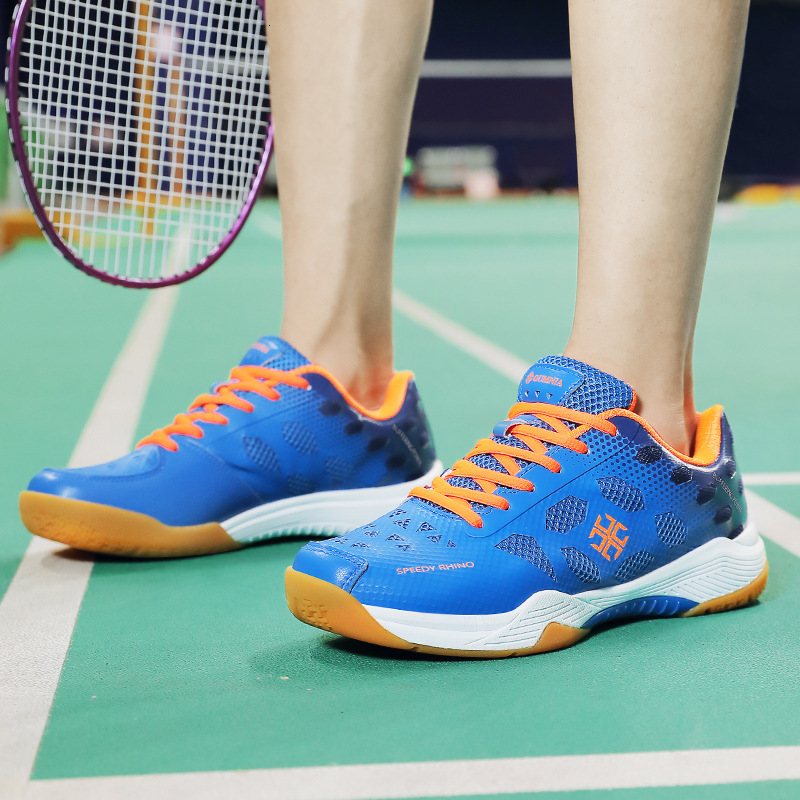 Four Seasons Wearable Badminton Shock Absorbing, Breathable, Anti slip, and Durable Professional Volleyball Table Tennis Training Shoes