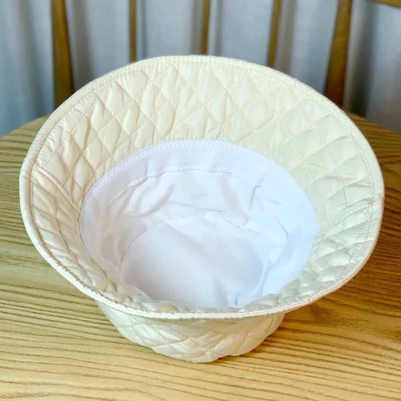 Winter warm thick flat bottomed bucket hat soft solid plush bucket hat mens warm flat topped Panama hat outdoor fishing hat X241023