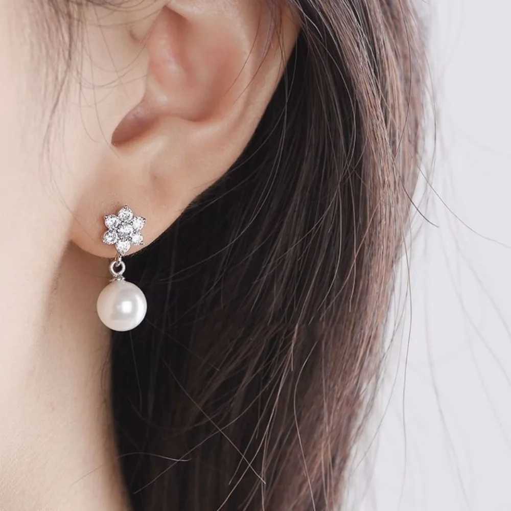 2024 New Womens Clothing Snowflake Freshwater Pearl Earrings Bridal Wedding Star Earrings Engagement Party Gifts Luxury Jewelry W241023