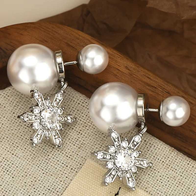 1 pair of snowflake pendant imitation pearl earrings fashionable simple luxurious and versatile earrings suitable for parties W241023