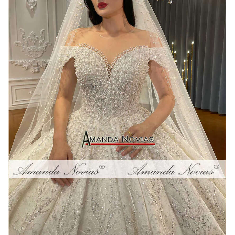 Off The Shoulder Straps Pearls Bridal Dresses