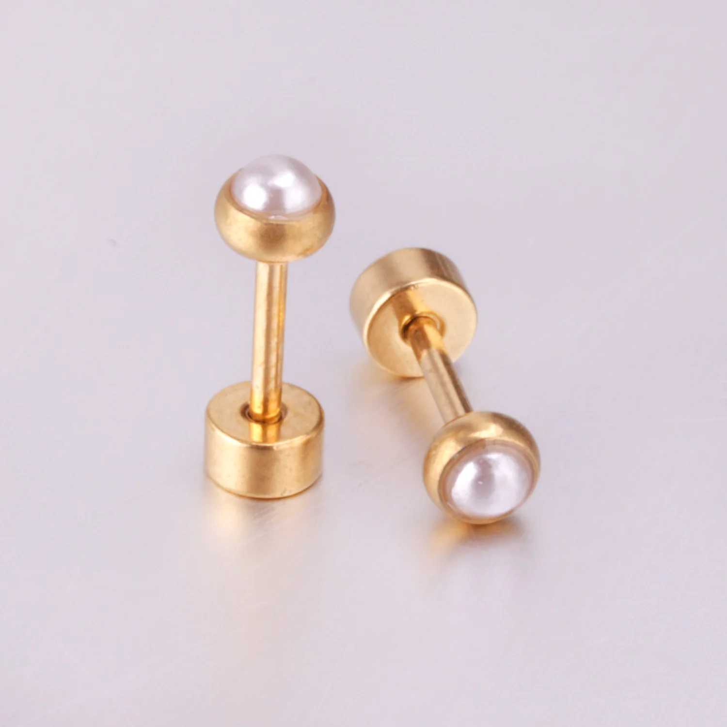 Luxury Tren imitation pearl earrings womens stainless steel screw back stud earrings geometric wedding jewelry gifts W241023