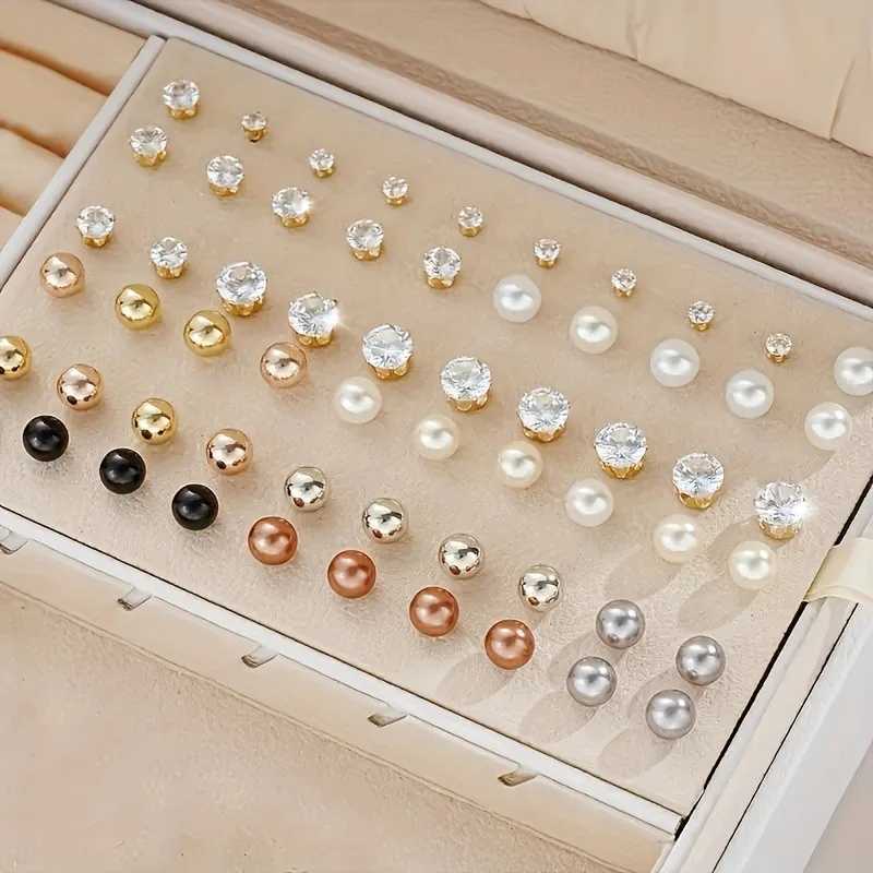 Korean Charm Colored Pearl Imitation Stud Earrings Exquisite Rhinestone Earrings Boxless Womens Party Wedding Jewelry W241023